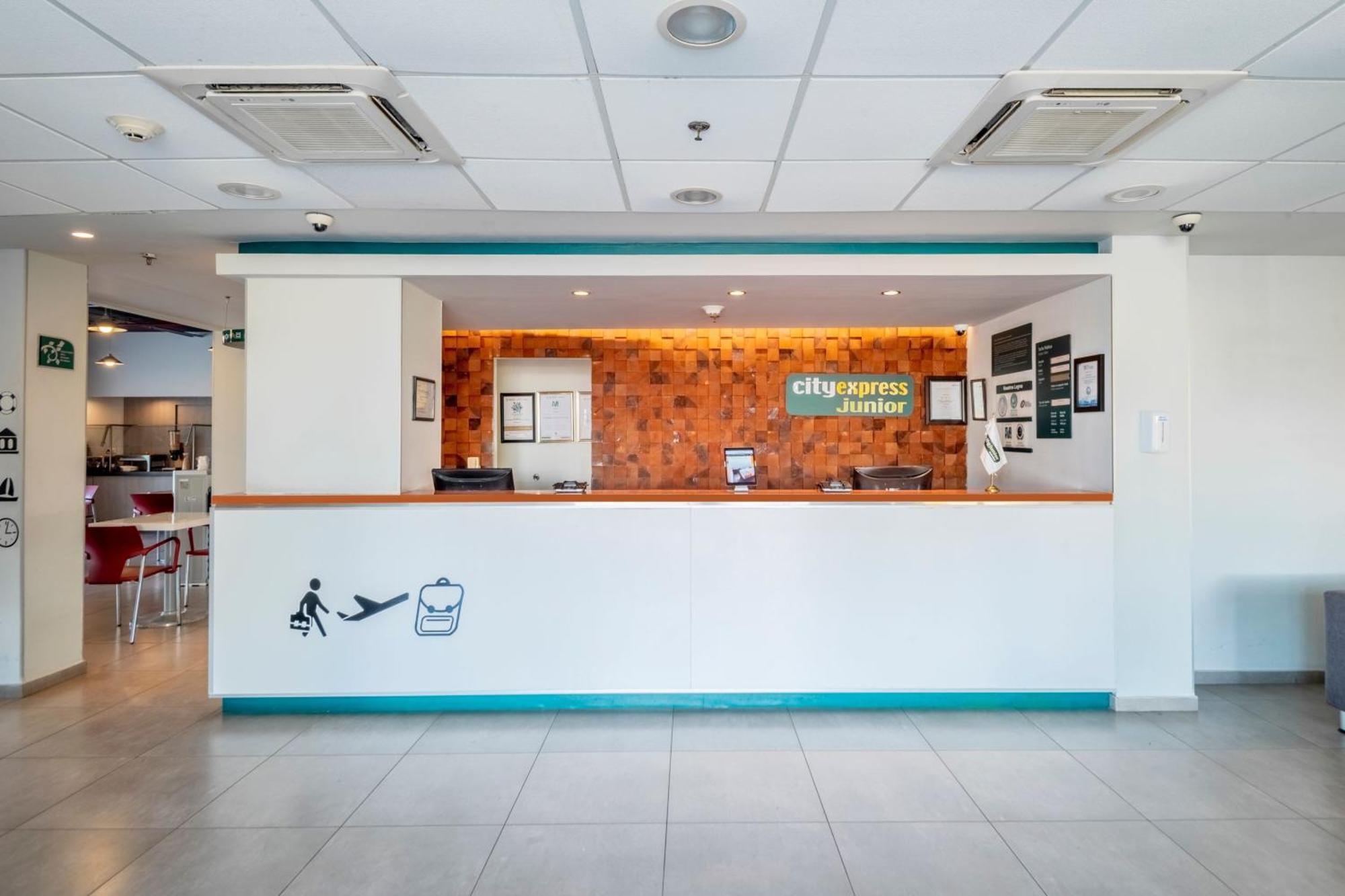 City Express Junior By Marriott Puebla Angelopolis Eksteriør billede