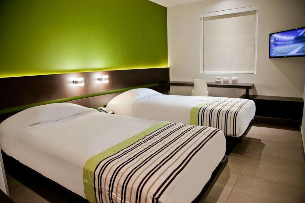 City Express Junior By Marriott Puebla Angelopolis Eksteriør billede